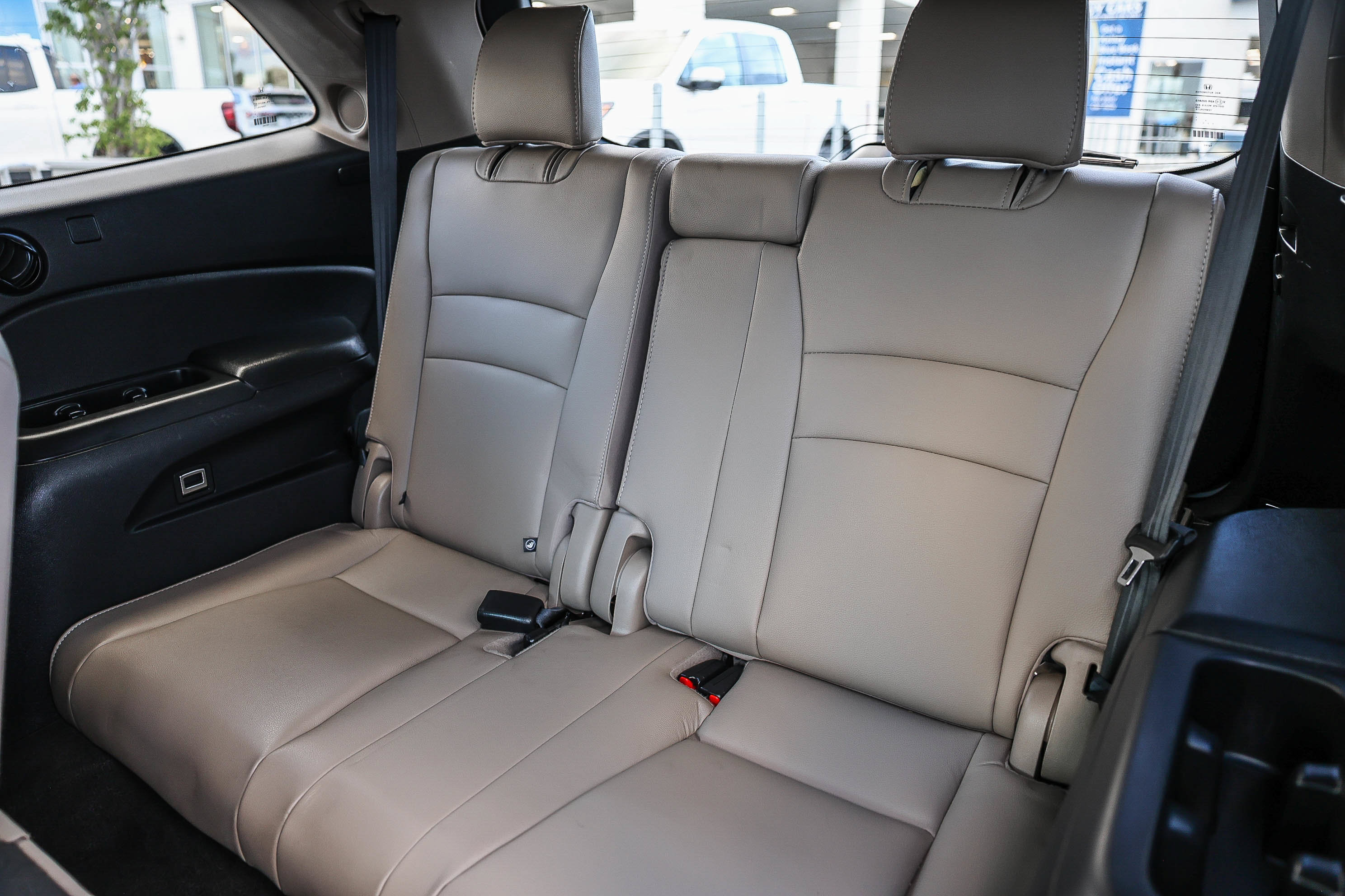 Certified 2019 Honda Pilot Touring image 11