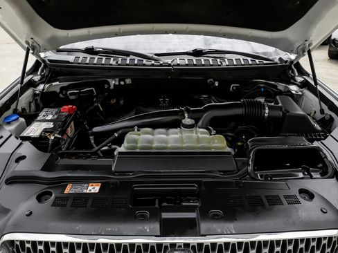 Used 2020 Lincoln Navigator Black Label w/ Cargo Convenience Package AWD/4WD image 53