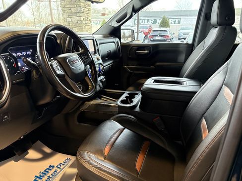Used 2019 GMC Sierra 1500 AT4 image 2