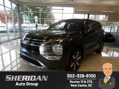 New 2025 Mitsubishi Outlander SE