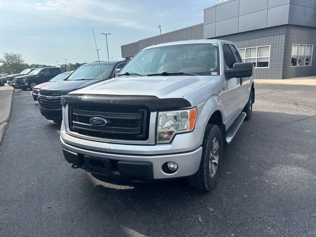 Used 2013 Ford F150 STX w/ Mid Equipment Group AWD/4WD image 8