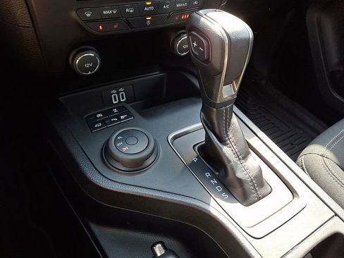 Used 2020 Ford Ranger XLT w/ Equipment Group 302A Luxury image 15