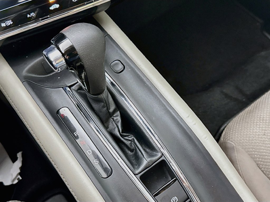 Used 2016 Honda HR-V EX image 20