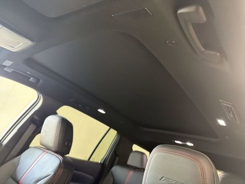 New 2026 Chevrolet Traverse RS image 30