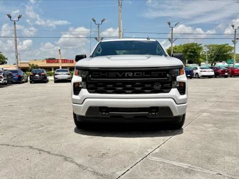 Used 2025 Chevrolet Silverado 1500 Custom w/ Turbomax Blackout Package RWD image 13