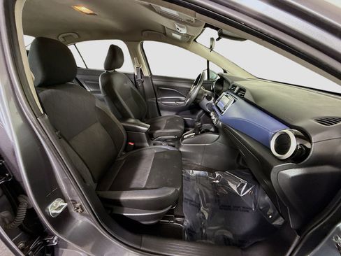 Used 2024 Nissan Versa SV w/ Trunk Package image 29