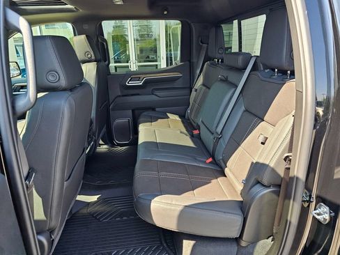 New 2026 Chevrolet Silverado 1500 High Country w/ Midnight Edition AWD/4WD image 17
