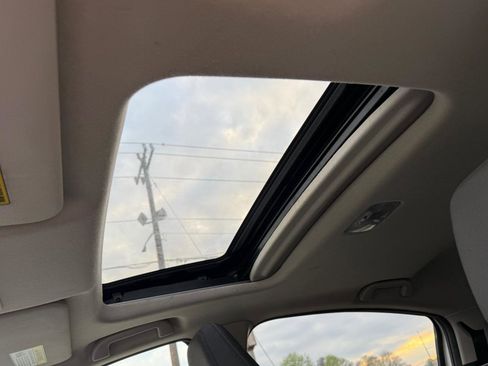 Used 2019 Honda HR-V EX image 18