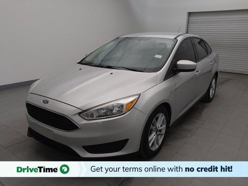 Used 2018 Ford Focus SE image 1