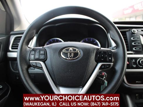 Used 2019 Toyota Highlander AWD V6 image 27