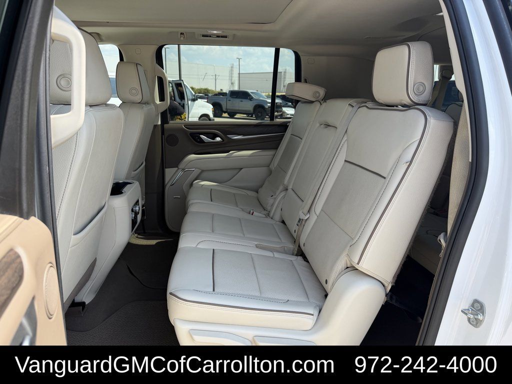 Used 2024 GMC Yukon XL Denali RWD image 36