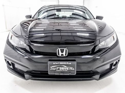 Used 2021 Honda Civic Sport image 11