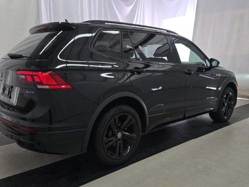 Used 2024 Volkswagen Tiguan SE R-Line image 10