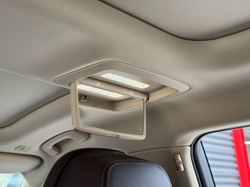 Used 2020 BMW 740i xDrive w/ Cold Weather Package image 38