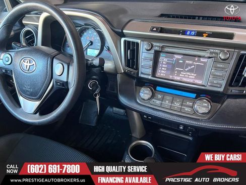 Used 2014 Toyota RAV4 XLE FWD image 4