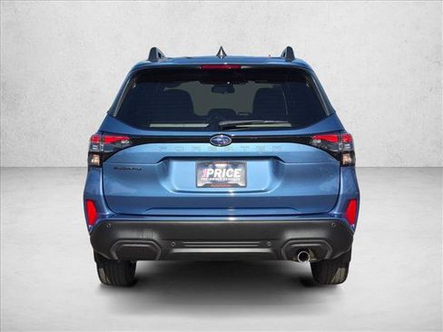 Used 2025 Subaru Forester Limited AWD/4WD image 7
