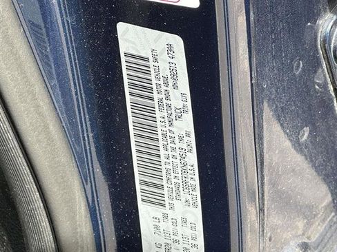 Used 2019 RAM 1500 Laramie image 14