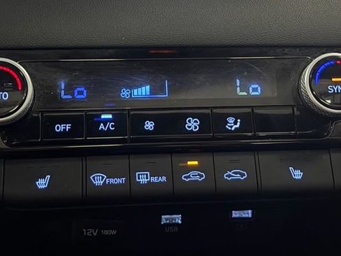 Certified 2022 Hyundai Elantra SEL w/ Convenience + Premium Package FWD image 19