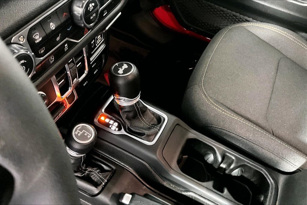 Used 2024 Jeep Wrangler Unlimited Sport AWD/4WD image 17