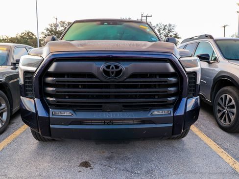 Used 2023 Toyota Tundra SR5 image 4