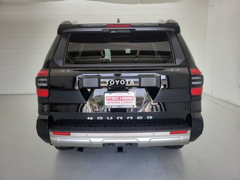Used 2025 Toyota 4Runner Limited RWD image 6