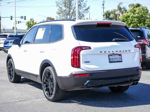Used 2022 Kia Telluride SX w/ SX Prestige Package AWD/4WD image 8