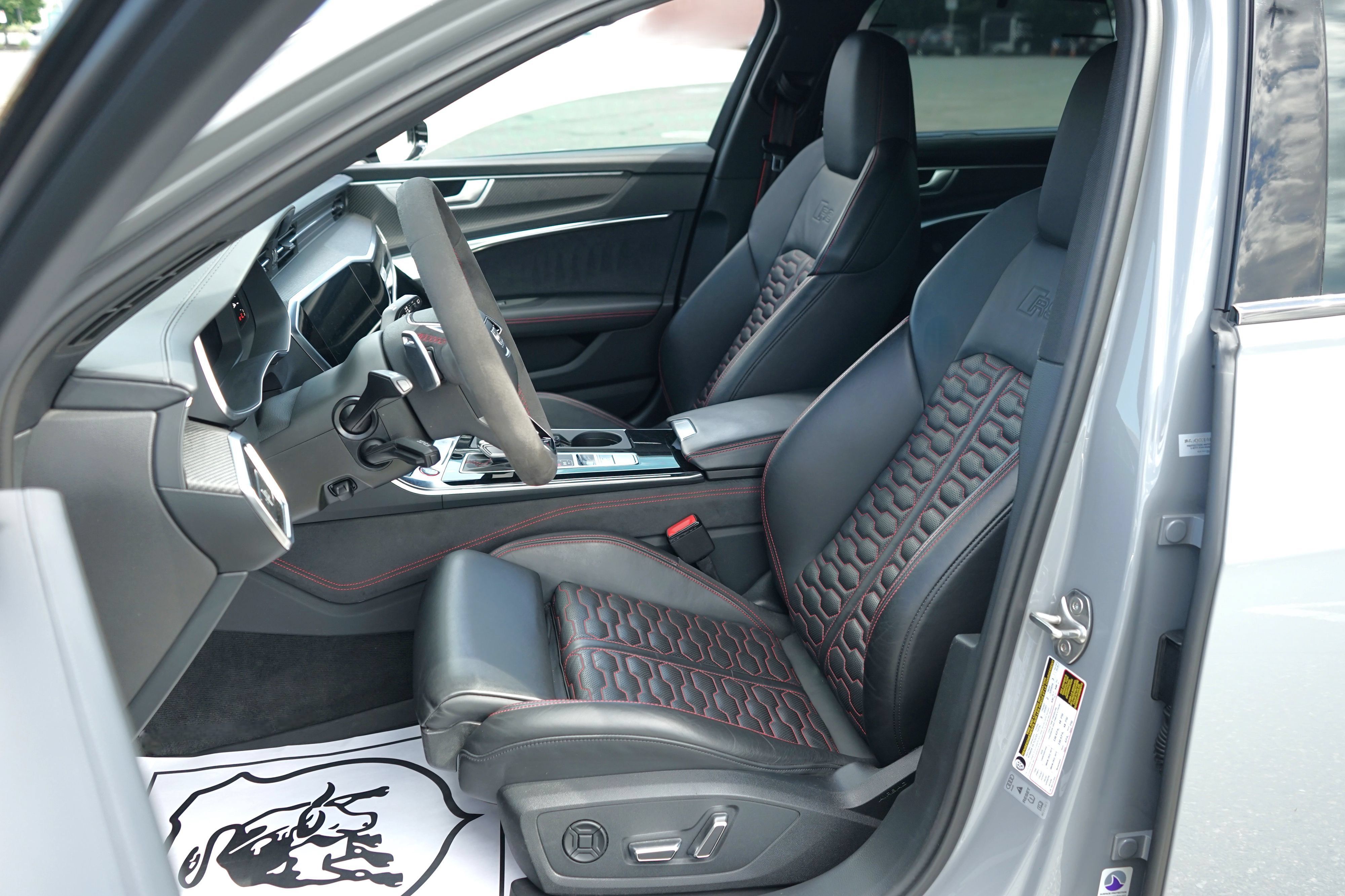 Used 2022 Audi RS 6 AWD/4WD image 17