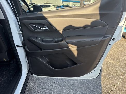Used 2021 Chevrolet Traverse Premier w/ Redline Edition image 11