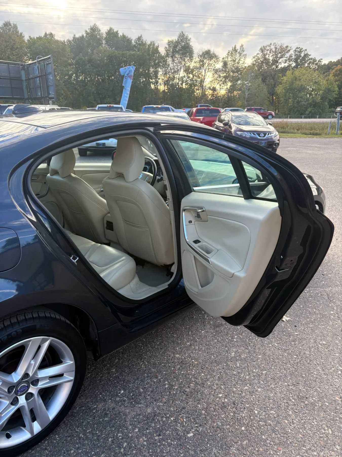 Used 2015 Volvo S60 T5 Premier FWD image 29