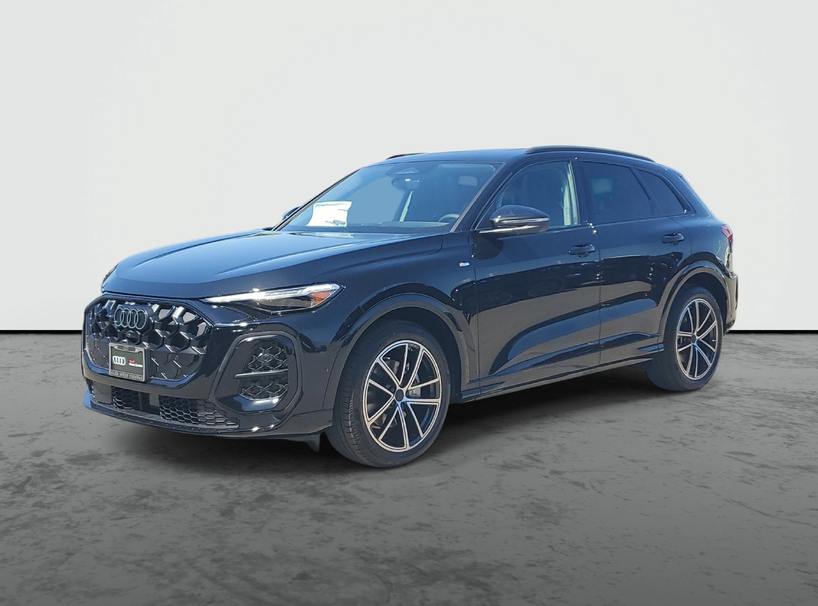 New 2026 Audi Q5 Prestige AWD/4WD image 2