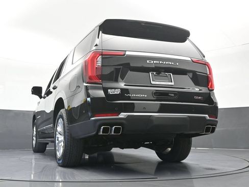Used 2025 GMC Yukon Denali AWD/4WD image 65