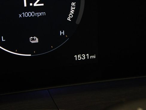 Certified 2026 Hyundai Santa Fe Limited FWD image 28