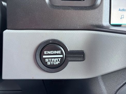 Used 2023 Ford Bronco Badlands image 20