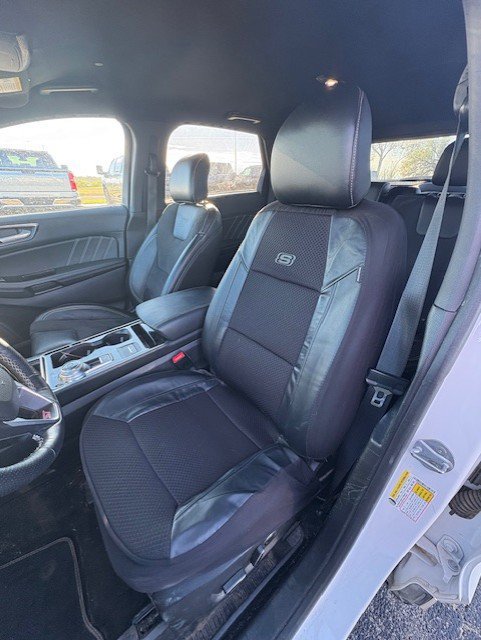 Used 2019 Ford Edge ST w/ Convenience Package AWD/4WD image 9