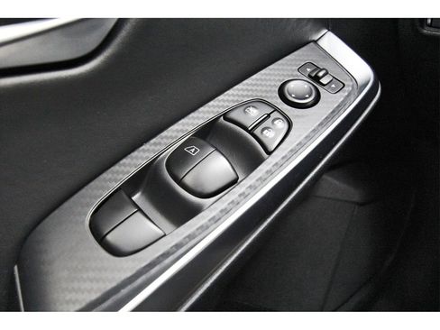 Used 2025 Nissan Sentra SR w/ Midnight Edition image 19