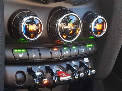 Certified 2023 MINI Cooper S image 17