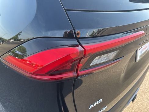 Used 2024 Toyota Grand Highlander Platinum image 10