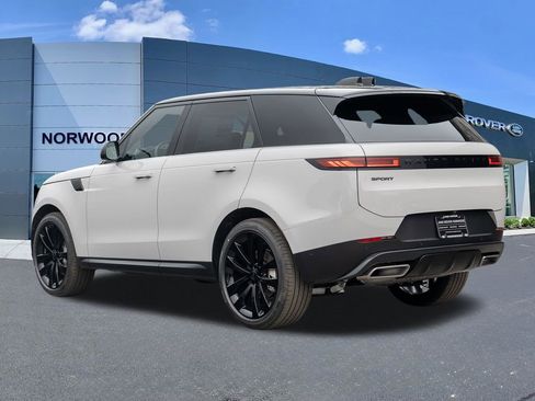 New 2026 Land Rover Range Rover Sport SE AWD/4WD image 6