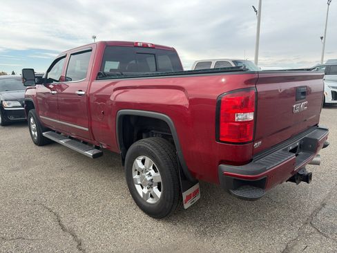 Certified 2019 GMC Sierra 3500 Denali w/ Duramax Plus Package image 2