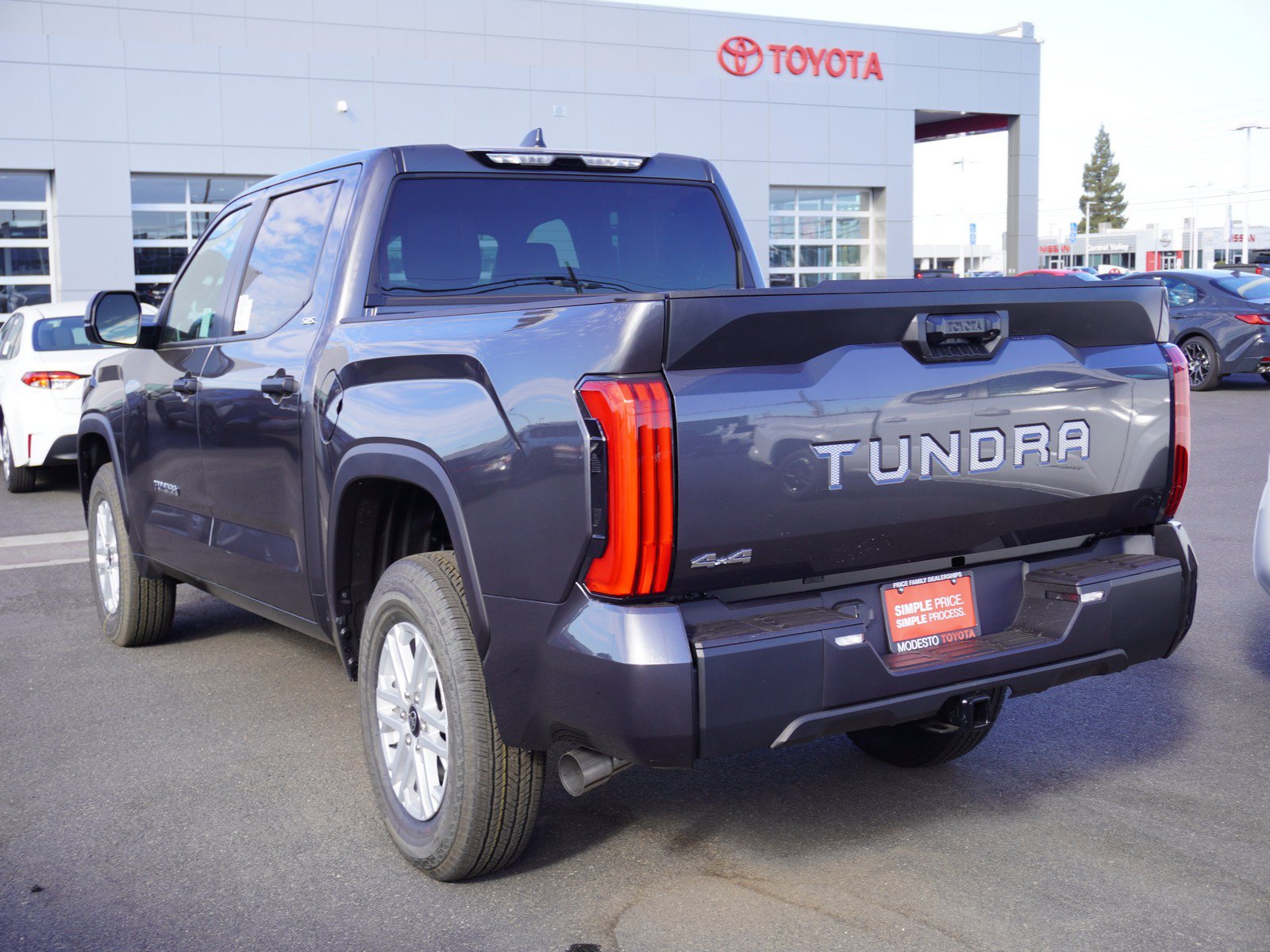 New 2026 Toyota Tundra SR5 AWD/4WD image 8