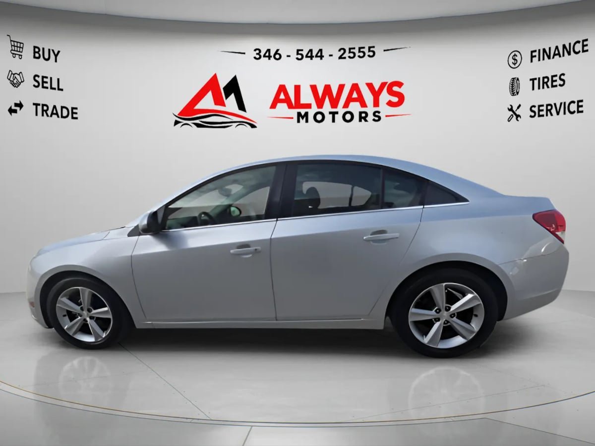 Used 2012 Chevrolet Cruze LT FWD image 17