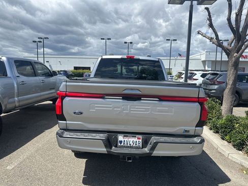 Used 2023 Ford F150 Lightning Platinum AWD/4WD image 9