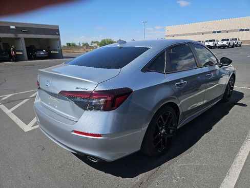 Used 2025 Honda Civic Sport image 3