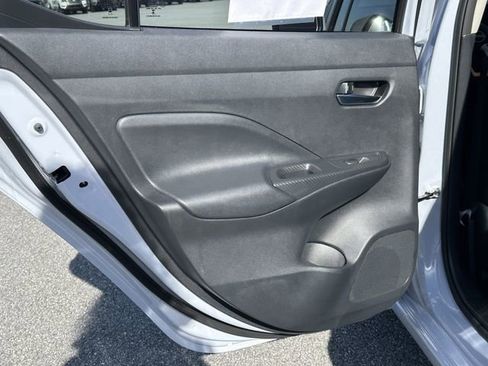 Certified 2025 Nissan Versa SV w/ Trunk Package image 22