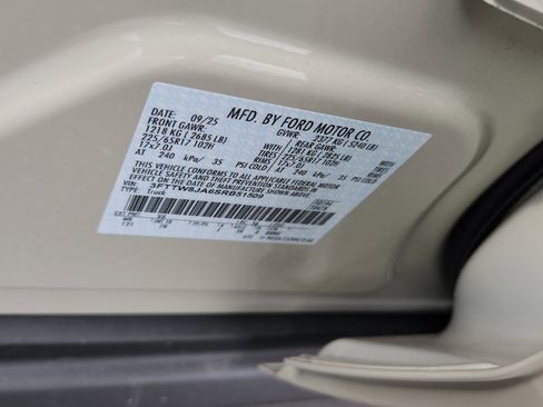 New 2025 Ford Maverick XLT w/ 4K Tow Package image 22