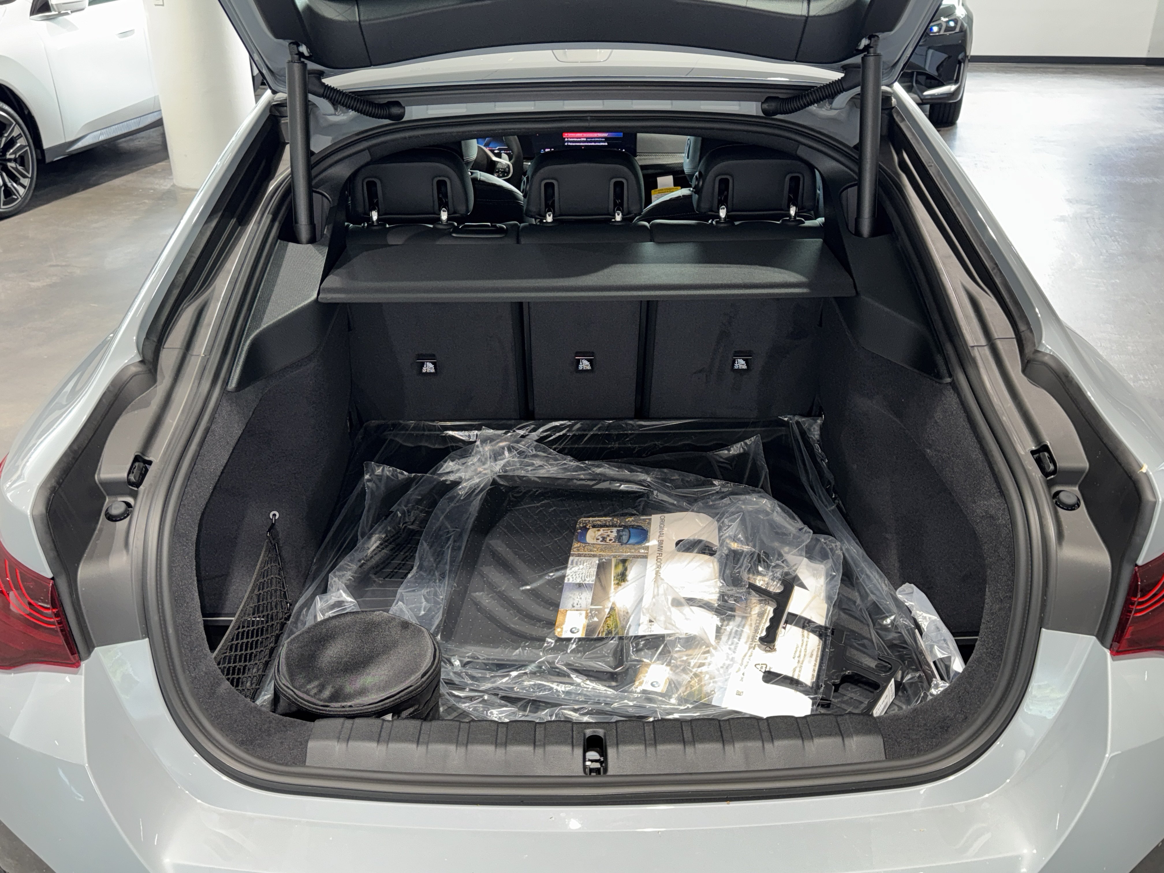 New 2026 BMW M440i w/ Premium Package RWD image 12
