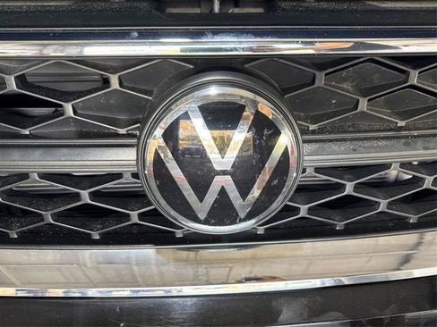 Used 2024 Volkswagen Taos S FWD image 23
