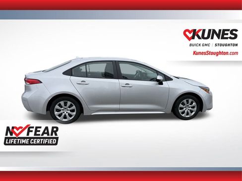 Used 2023 Toyota Corolla LE image 12