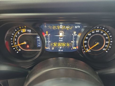 New 2026 Jeep Wrangler Unlimited Sahara AWD/4WD image 19
