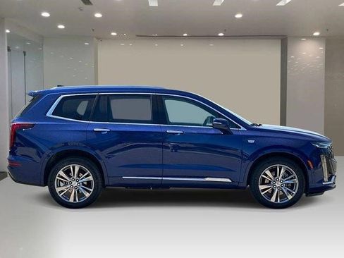 Certified 2023 Cadillac XT6 Premium Luxury w/ Technology Package AWD/4WD image 5